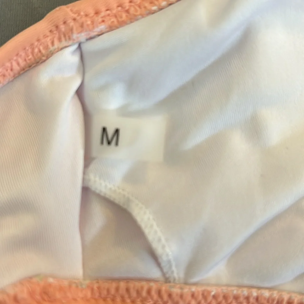 Cupshe Bikini Top Sz M‎ NWOT/New Without Tags